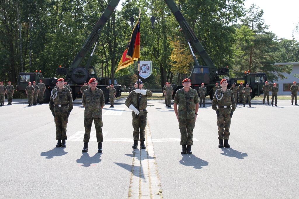 Aufstellungsappell Logistikregiment 1 am 24.09.2020 Blauer Bund