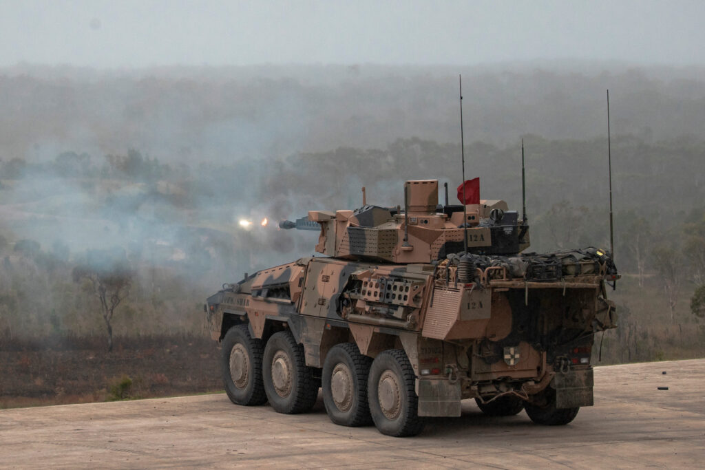 Ein Australian Army Boxer Combat Reconnaissance Vehicle bei der Übung Talisman Sabre 23. © Australian Gouvernment, Department of Defence Blauer Bund